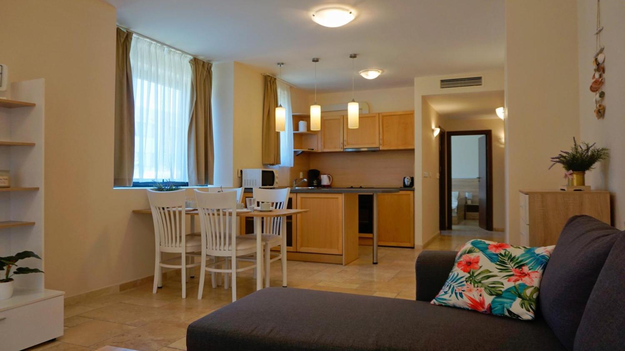 Ваканционни Апартаменти Калиакрия - Holiday Apartments Kaliakria Topola Zewnętrze zdjęcie