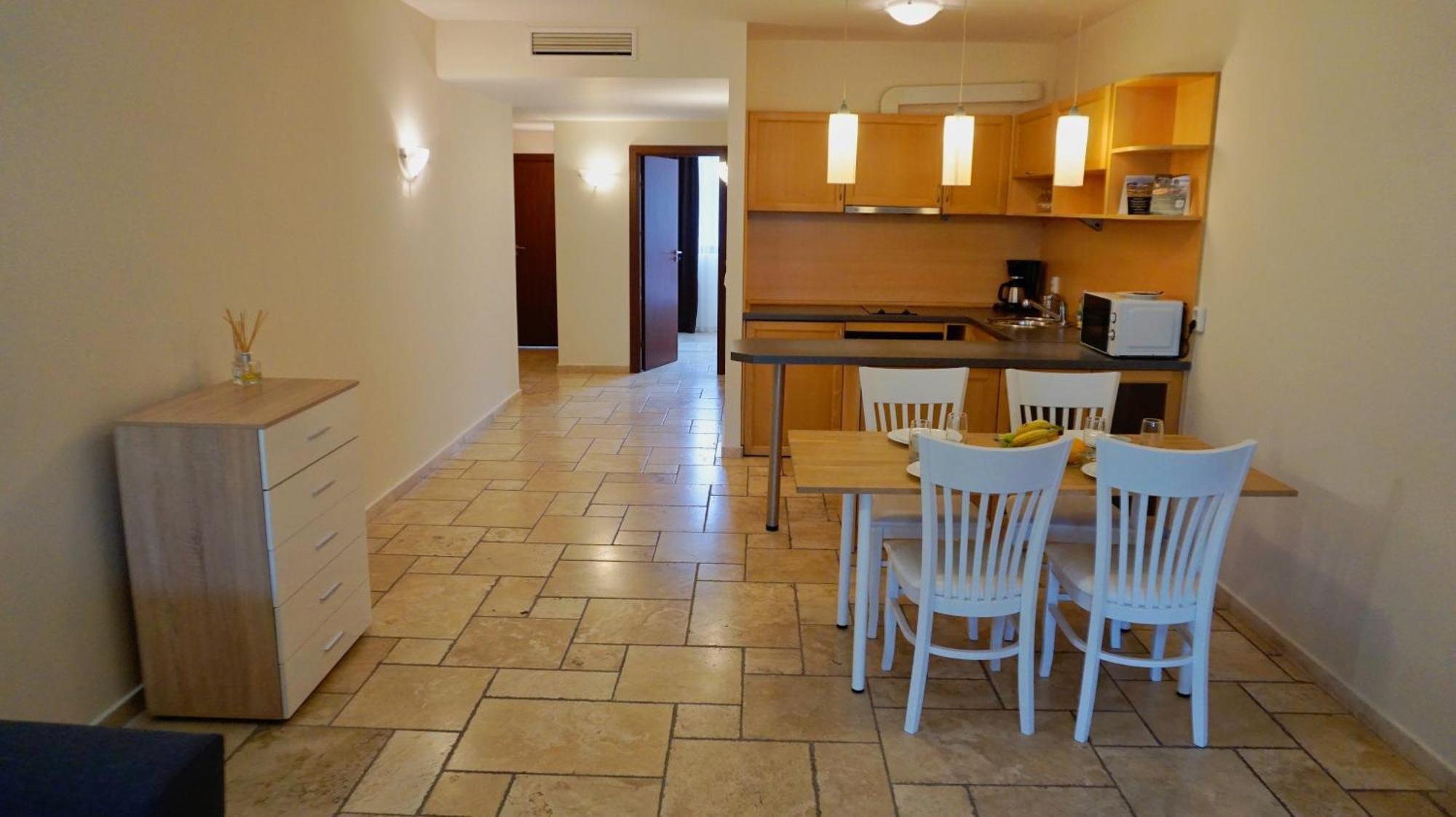 Ваканционни Апартаменти Калиакрия - Holiday Apartments Kaliakria Topola Zewnętrze zdjęcie